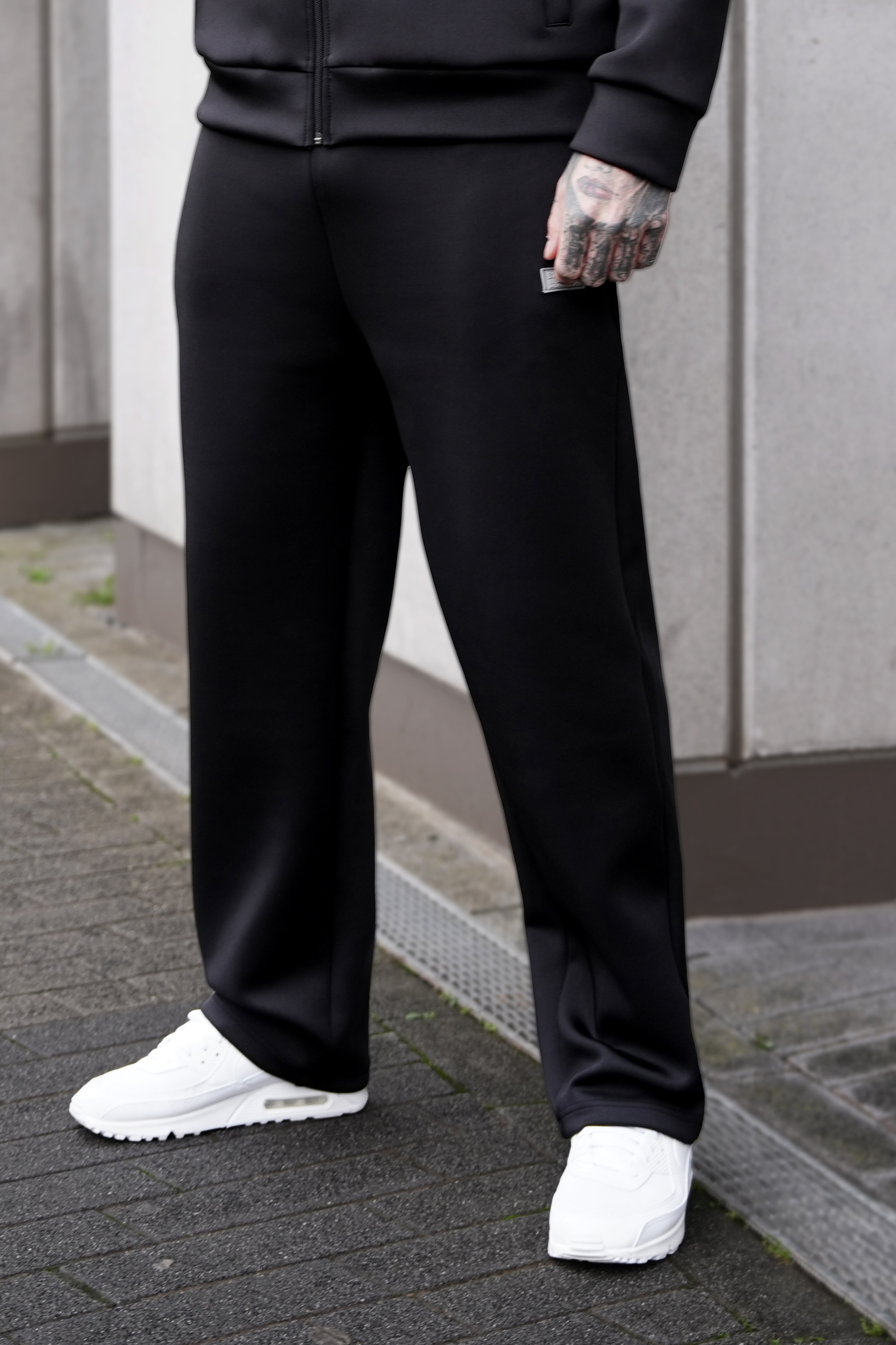 BB Dark Mode Trouser
